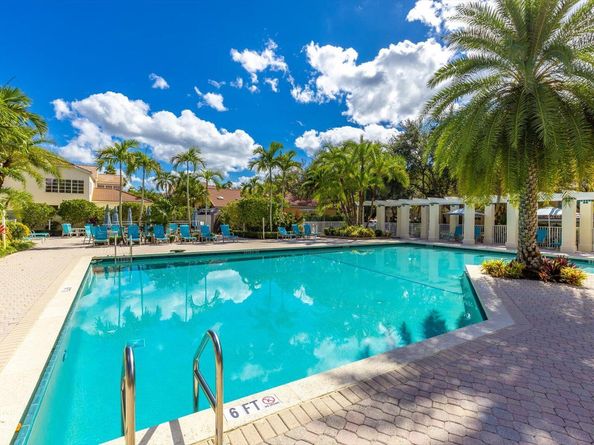 73 Via Verona, Palm Beach Gardens FL 33418