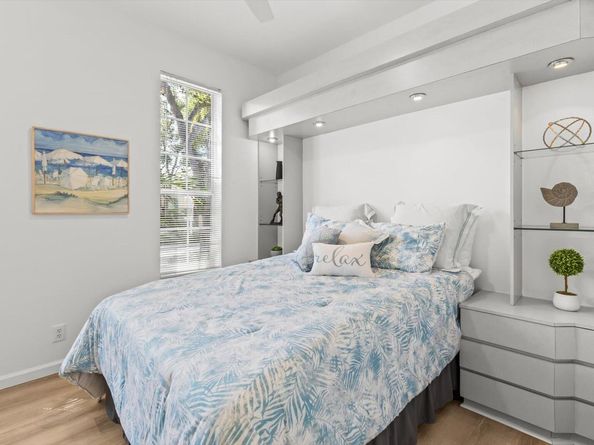 73 Via Verona, Palm Beach Gardens FL 33418
