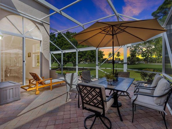 73 Via Verona, Palm Beach Gardens FL 33418