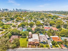 520 NW 49th St, Miami FL 33127