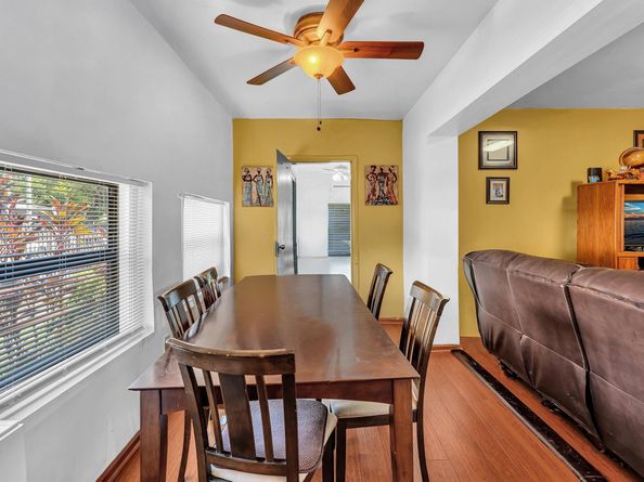 520 NW 49th St, Miami FL 33127