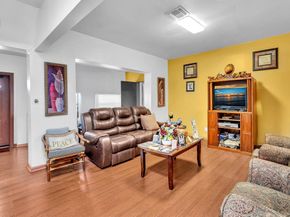 520 NW 49th St, Miami FL 33127