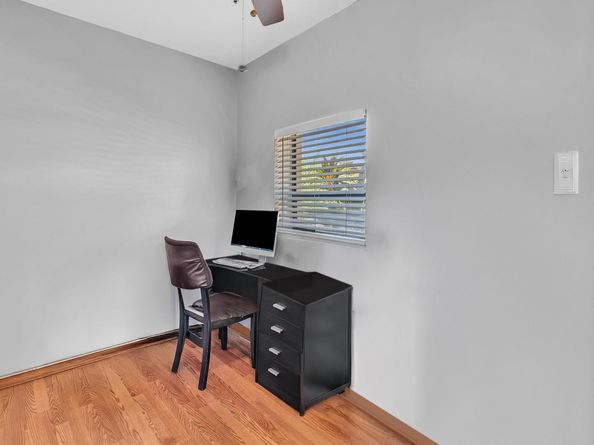 520 NW 49th St, Miami FL 33127