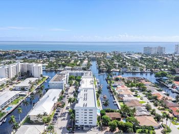3050 NE 47th Ct