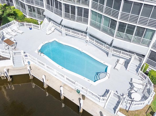 3050 NE 47th Ct 108, Fort Lauderdale FL 33308