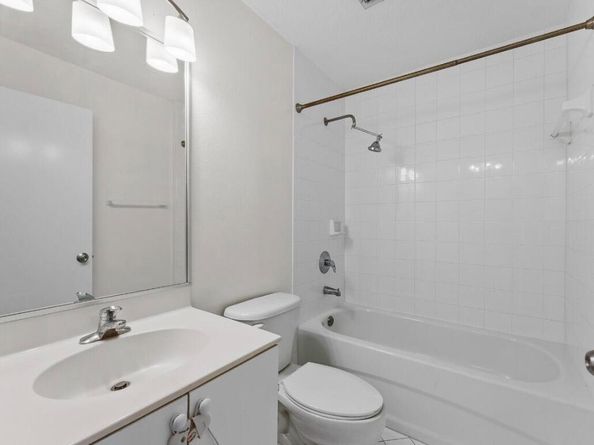 3780 N Jog Road 202, West Palm Beach FL 33411