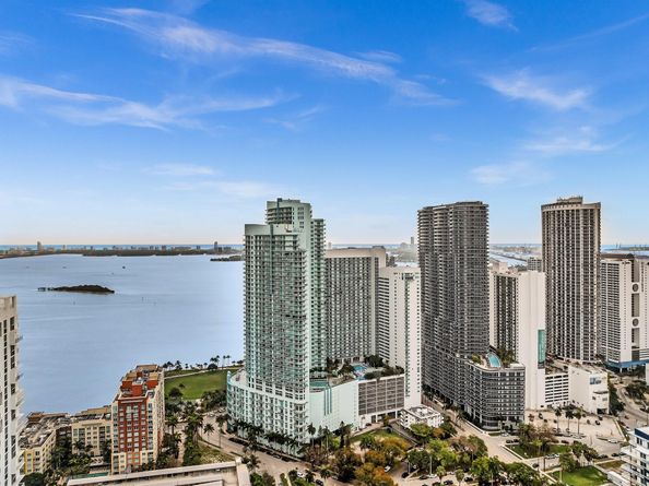 1900 N Bayshore Dr 1504, Miami FL 33132