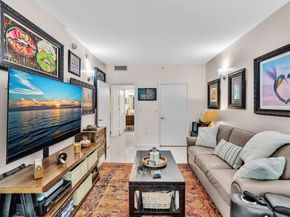 1900 N Bayshore Dr 1504, Miami FL 33132