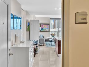 1900 N Bayshore Dr 1504, Miami FL 33132