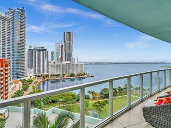 1900 N Bayshore Dr
