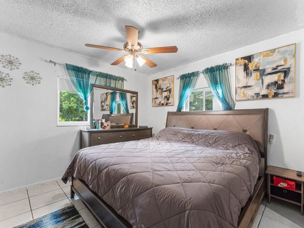 2840 NW 8th Street, Pompano Beach FL 33069
