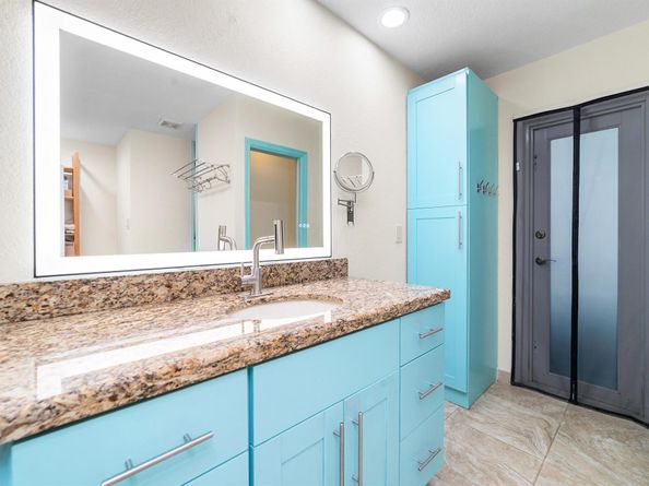 1040 Renmar Drive, Plantation FL 33317