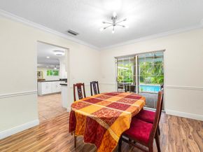1040 Renmar Drive, Plantation FL 33317