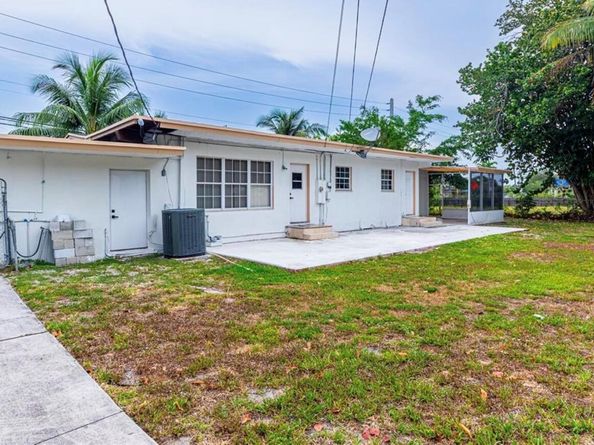 4416 W Broward Boulevard, Plantation FL 33317