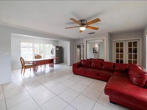 4416 W Broward Boulevard, Plantation FL 33317