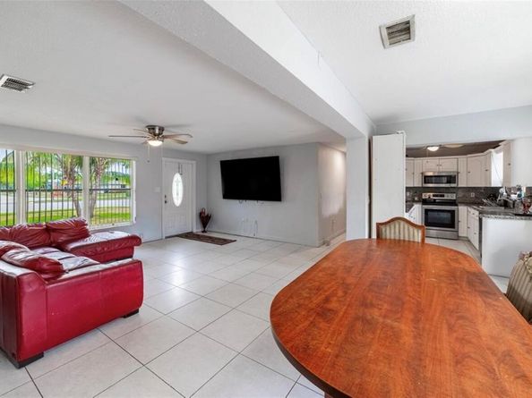 4416 W Broward Boulevard, Plantation FL 33317