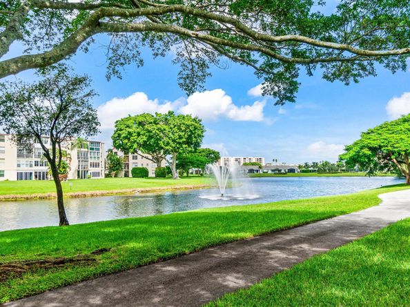 14671 Bonaire Boulevard 409, Delray Beach FL 33446