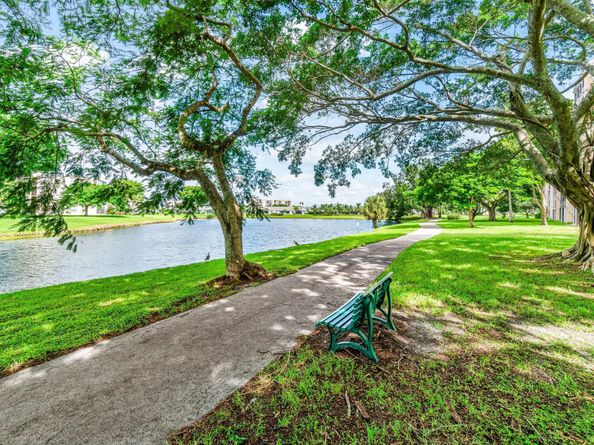 14671 Bonaire Boulevard 409, Delray Beach FL 33446