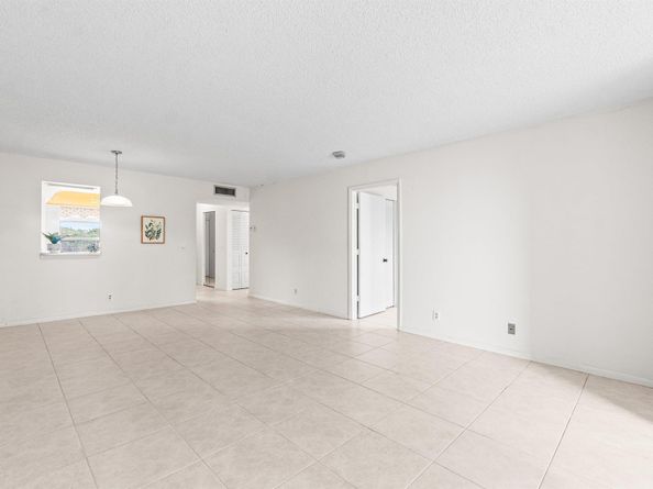 14671 Bonaire Boulevard 409, Delray Beach FL 33446