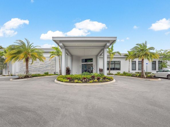 14671 Bonaire Boulevard 409, Delray Beach FL 33446