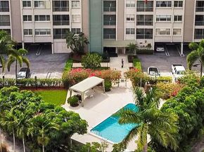 505 Spencer Drive 406, West Palm Beach FL 33409