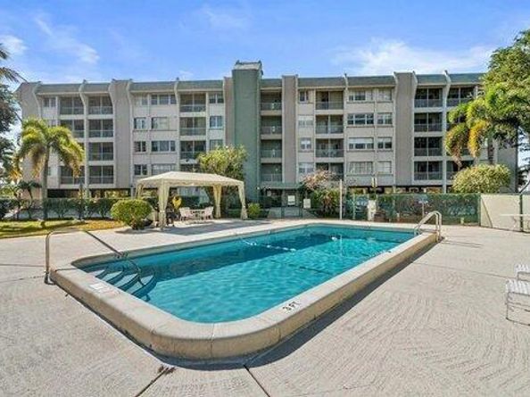 505 Spencer Drive 406, West Palm Beach FL 33409