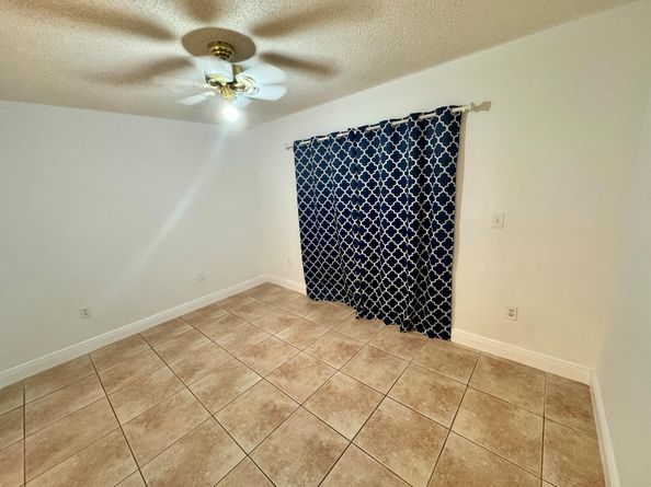 9189 Fontainebleau Boulevard 502, Miami FL 33172