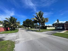 1000 Wyoming Avenue, Fort Lauderdale FL 33312