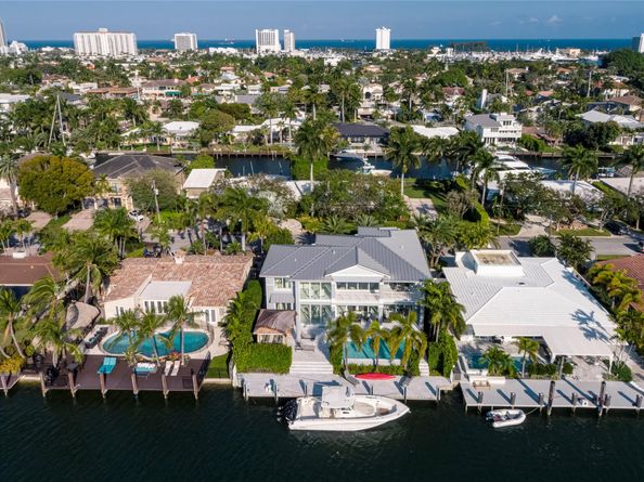 701 Flamingo Dr, Fort Lauderdale FL 33301