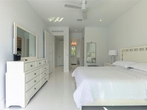 701 Flamingo Dr, Fort Lauderdale FL 33301