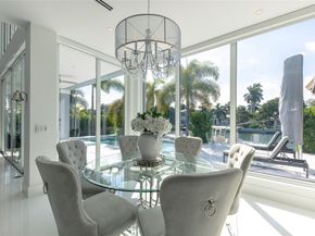 701 Flamingo Dr, Fort Lauderdale FL 33301