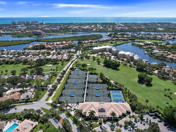 3322 Casseekey Island Road 901, Jupiter FL 33477