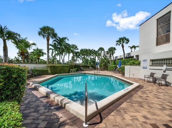 3322 Casseekey Island Road 901, Jupiter FL 33477