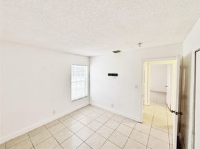 1136 NW 5th Ct, Fort Lauderdale FL 33311