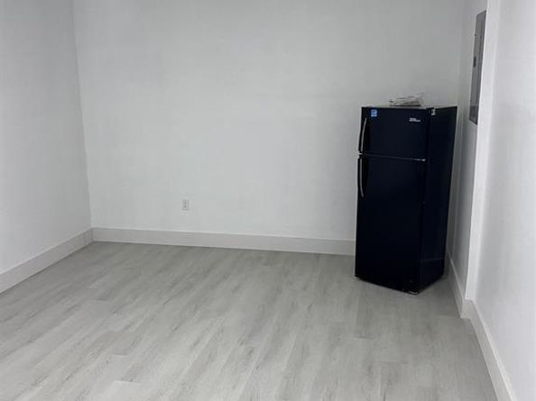 1136 NW 5th Ct, Fort Lauderdale FL 33311