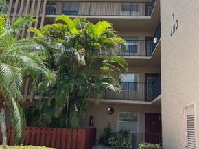 480 NW 76th Ave 306, Margate FL 33063