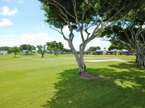 405 Burgundy I, Delray Beach FL 33484