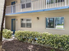 405 Burgundy I, Delray Beach FL 33484