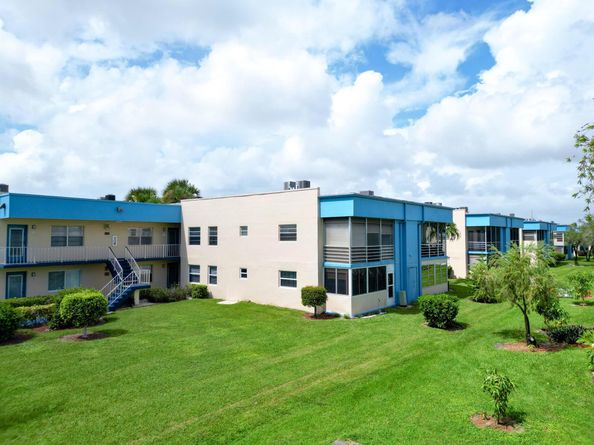 405 Burgundy I, Delray Beach FL 33484