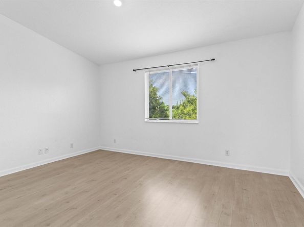 1747 NE 6th Street, Boynton Beach FL 33435