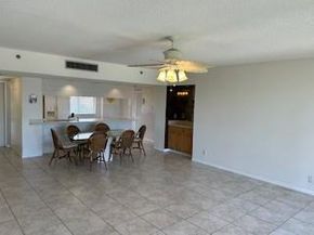 2300 NE 33rd Ave 403, Fort Lauderdale FL 33305