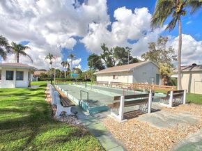 200 Horizons W 111, Boynton Beach FL 33435