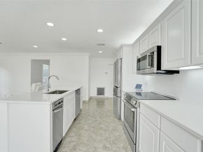 10541 NW 17th St, Plantation FL 33322