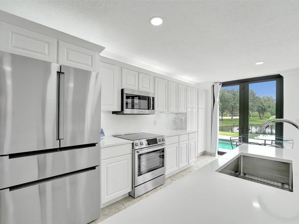 10541 NW 17th St, Plantation FL 33322