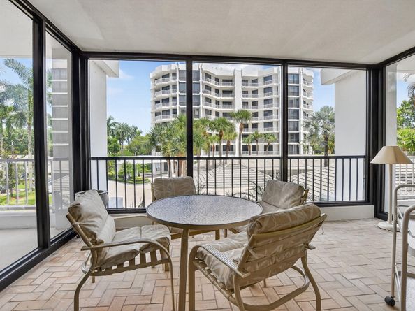 20310 Fairway Oaks Drive 124, Boca Raton FL 33434