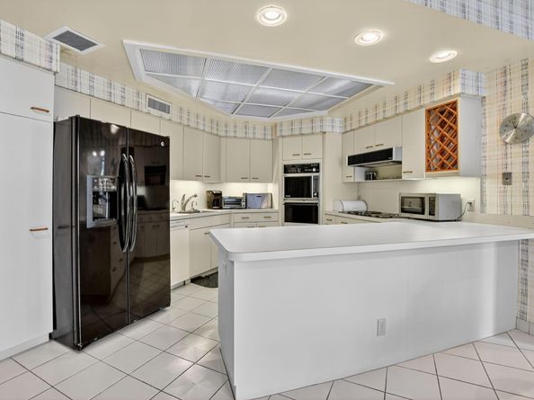 20310 Fairway Oaks Drive 124, Boca Raton FL 33434