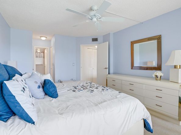3595 Birdie Drive 504, Lake Worth FL 33467