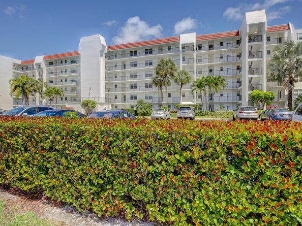 3595 Birdie Drive 504, Lake Worth FL 33467