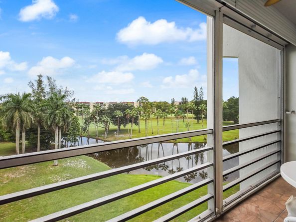 3595 Birdie Drive 504, Lake Worth FL 33467