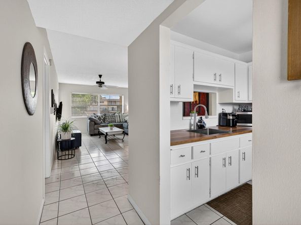 4431 NW 16th Street H207, Lauderhill FL 33313